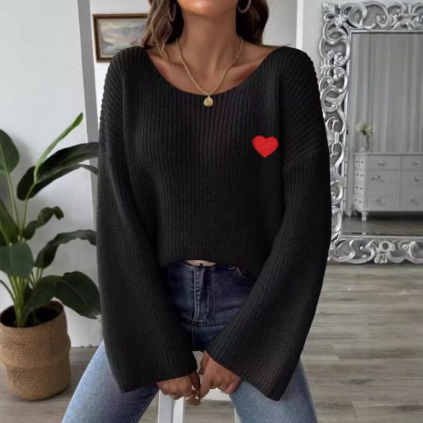 586483942 Lady's Crewneck Sweater Top, One-shoulder Off-shoulder Flared Sleeve with Heart Embroidery Applique Knitwear